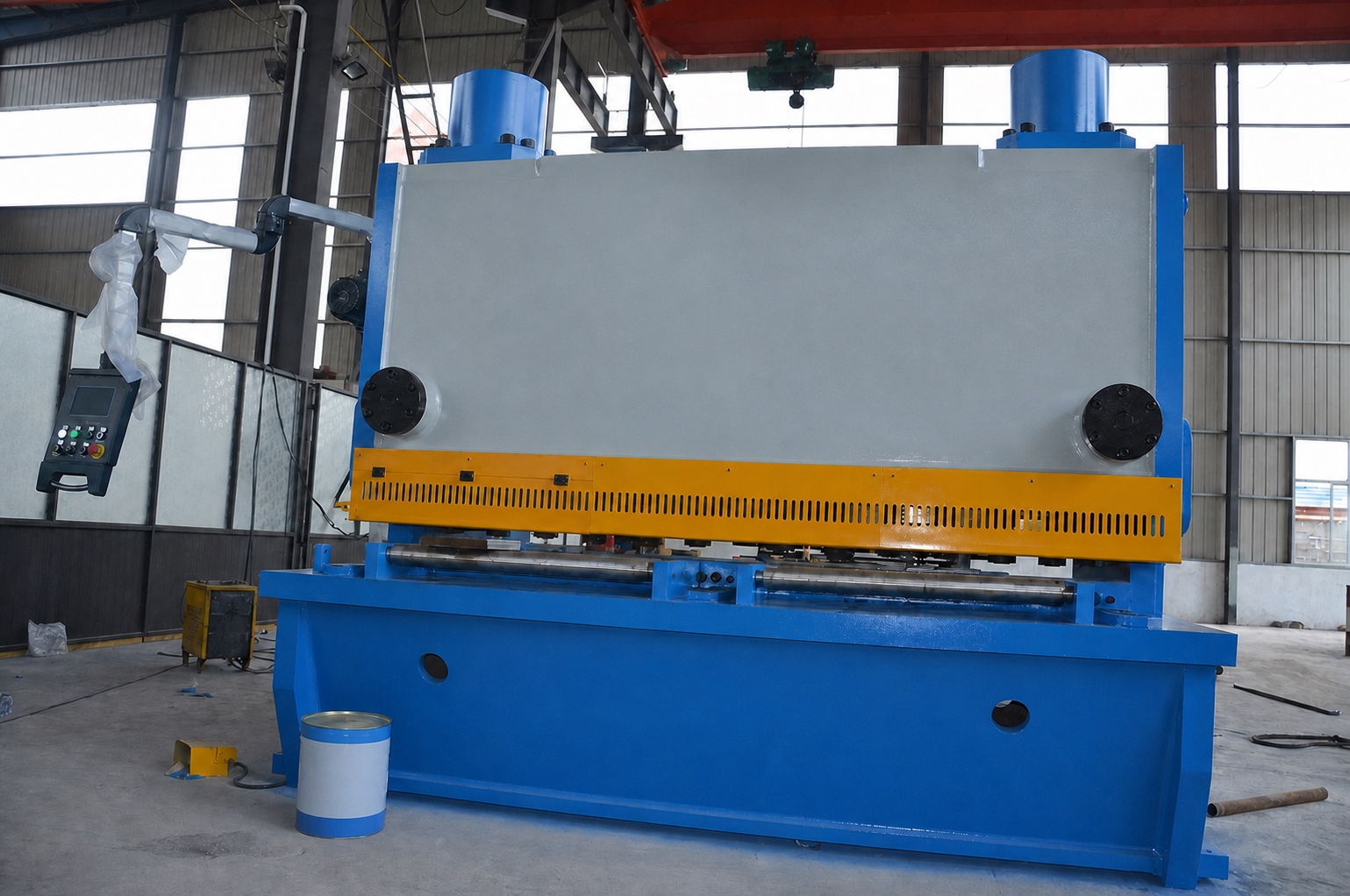 Гидравлическая гильотина FORM HVR 40×2500