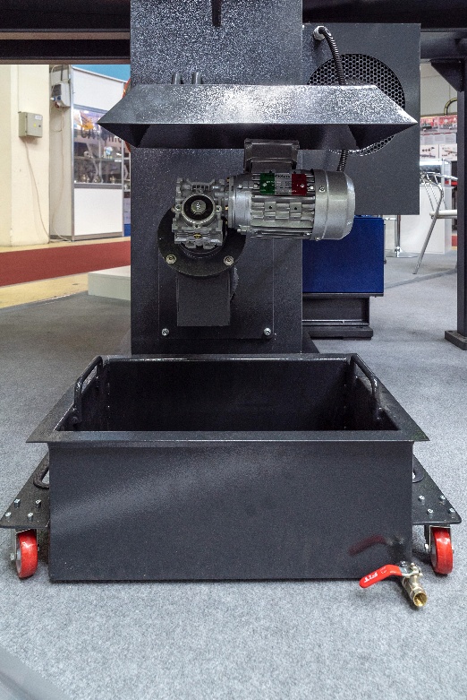 Ленточнопильный станок VBS-1000TM