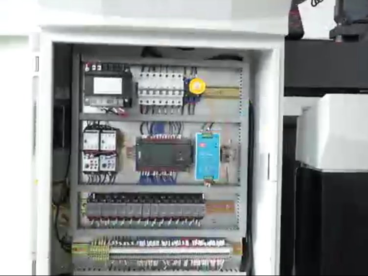 Ленточнопильный станок HBS-800/950
